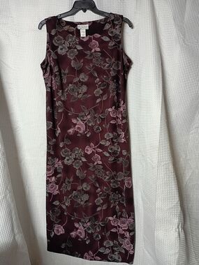 August Max Burgundy Maxi Dress with Pink Floral Print